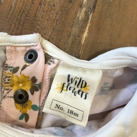 Wildflowers Miss Madeline floral Peter Pan collar bow top - Picture 5 of 7